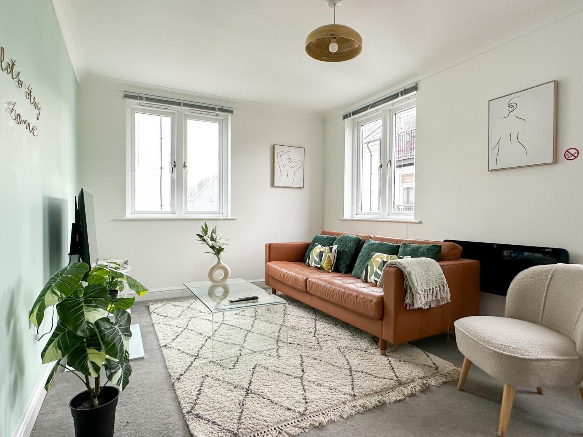 Luxury 2 Bedroom City Centre Apartment - Secure Parking - Amazing Location! Cantorbéry Extérieur photo